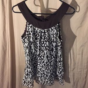 Studio Y women’s leopard print top